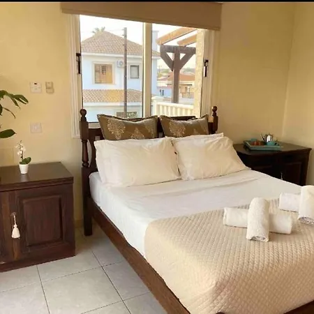 Perfect Life Villa With Pool And Sea View فيلة